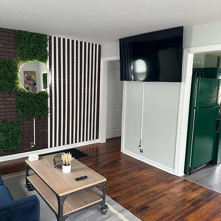 Bungalow Bliss Индианаполис Екстериор снимка